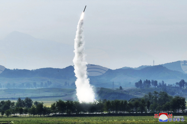 Северна Корея е извършила тест на стратегическа крилата ракета