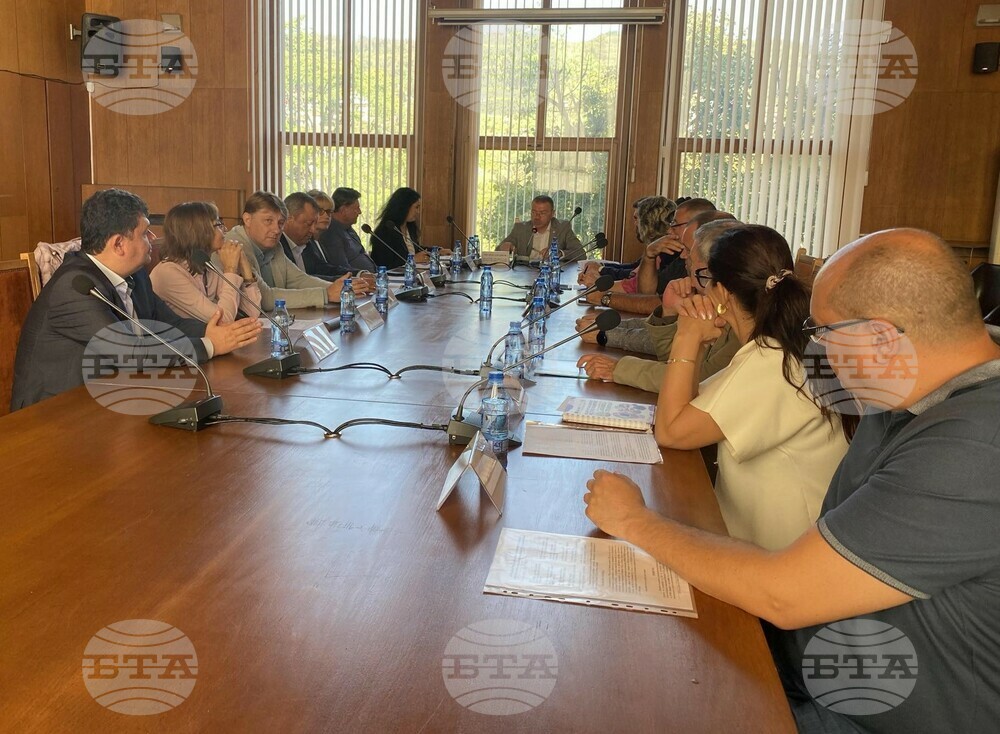 Водоснабдяването във Великотърновско е било обсъдено на извънредно заседание, водено от областния управител