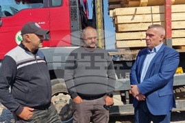 Село Равна гора - министър на земеделието и храните - фермер - подпомагане