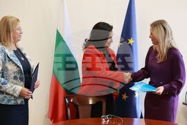 Министерство на правосъдието - Национално бюро за правна помощ - УНИЦЕФ - подписване