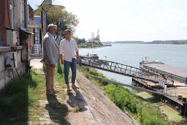 Областна администрация Русе: До 4.5 метра се очаква да се покачи река Дунав при Русе до края на месеца, няма опасност от наводнения
