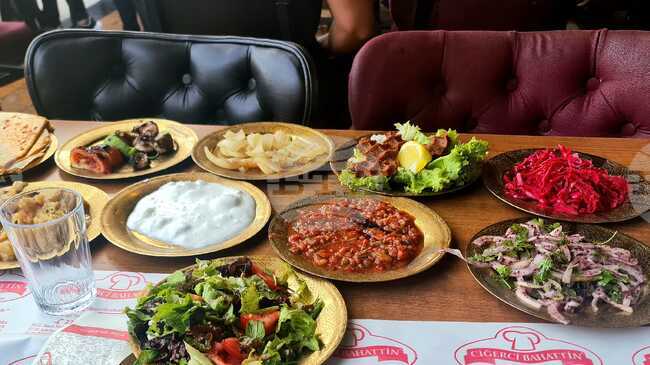 Учебна кухня "Гастро Академия" в Одрин ще подготвя кадри за работа в ресторанти и хотели в Бургас