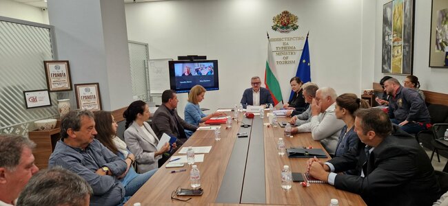 Евтим Милошев даде началото на първото заседание на работната група по туристическия гаранционен фонд
