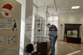 Изложба „Мили дядо Коледа, донеси ми…“