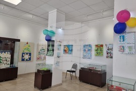 Изложба „Мили дядо Коледа, донеси ми…“