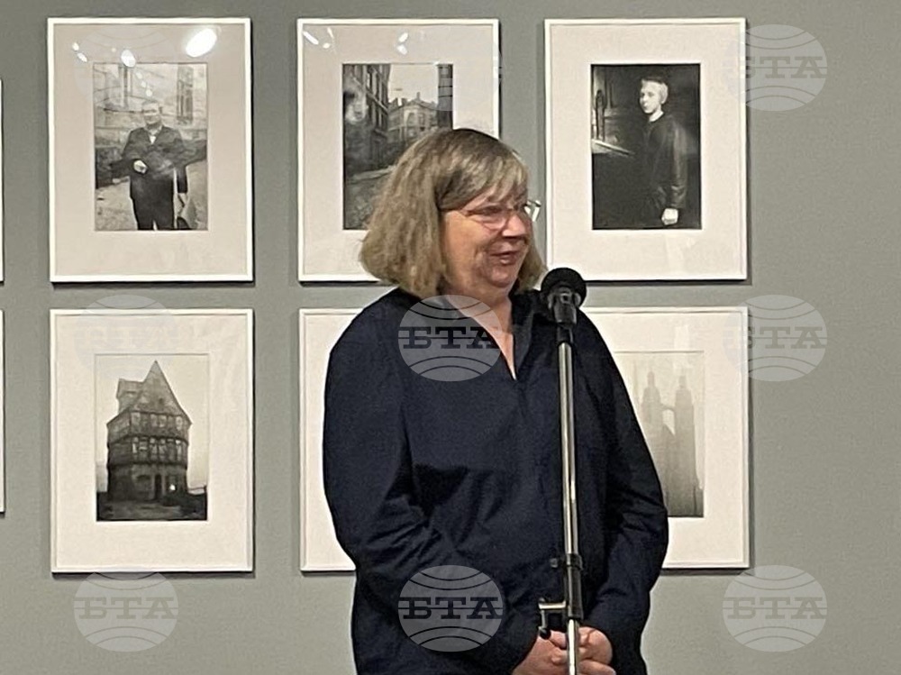 Софийска градска художествена галерия - фотографии - Хелга Парис