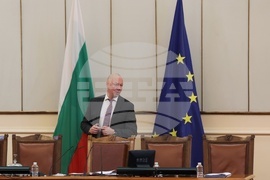 Парламент - извънредно заседание