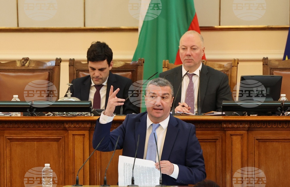 Парламент - извънредно заседание