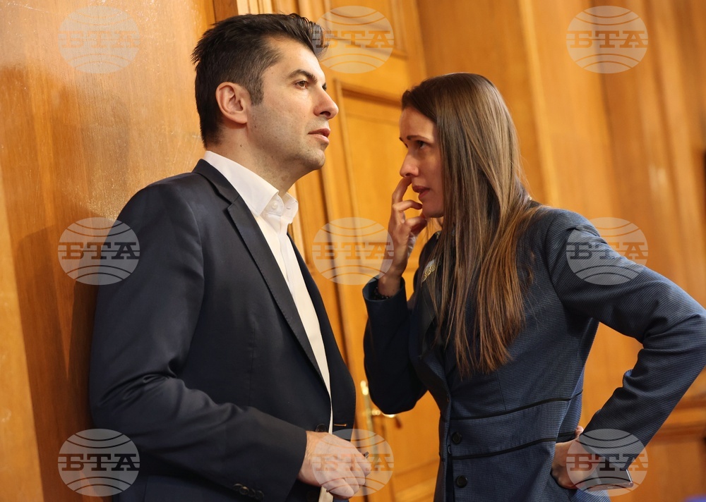 Парламент - извънредно заседание