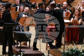 Софийска филхармония - нов сезон - концерт - Аугустин Хаделих - Готие Капюсон