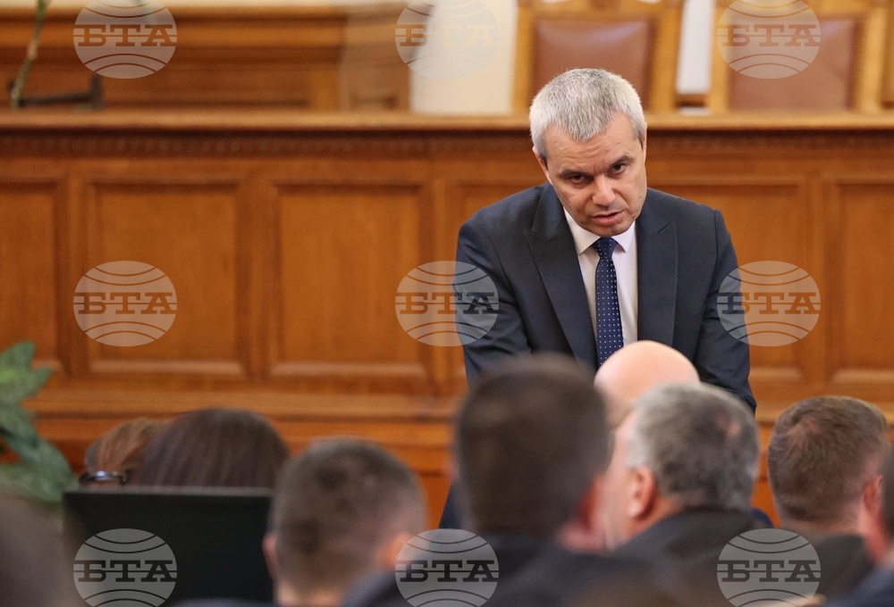 Парламент - извънредно заседание