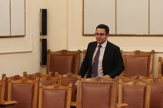 Министерството на иновациите и растежа вече е подготвило 10 програми за 20 млрд. лева в помощ на бизнеса, съобщи министър Пулев