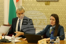 Парламент - Комисия по политиките за българите извън страната