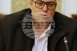 Парламент - Комисия по политиките за българите извън страната
