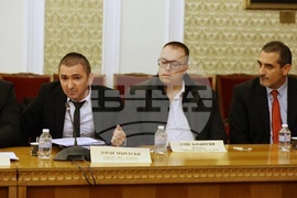 Парламент - Комисия по политиките за българите извън страната