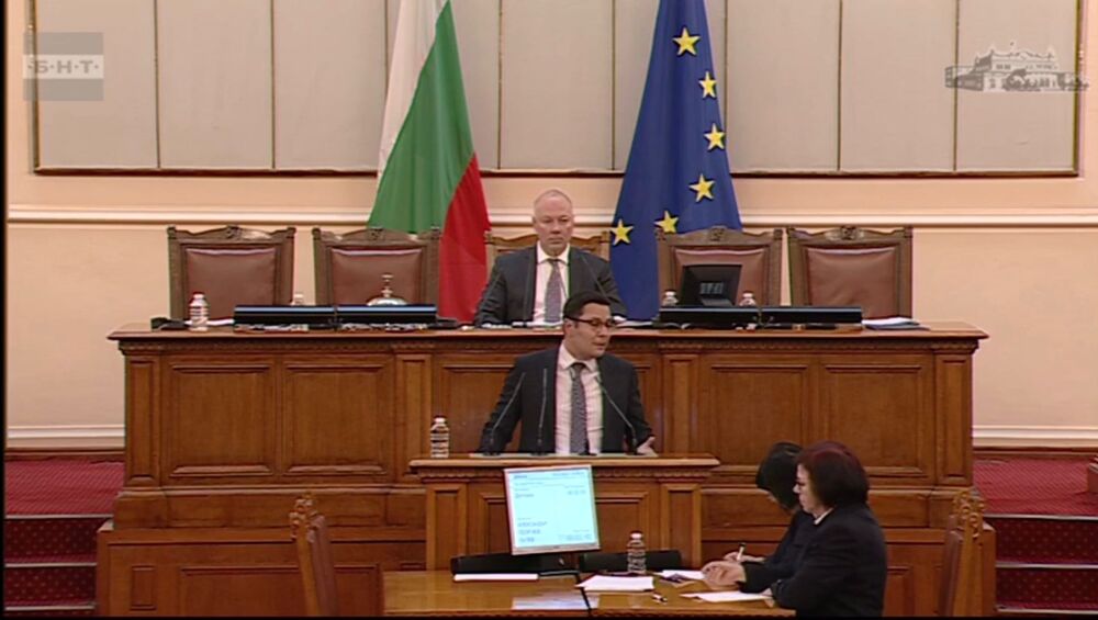 Министър Пулев: В мандата на служебния кабинет вече има одобрени от ЕК 20 милиарда лв. по 10 европейски програми