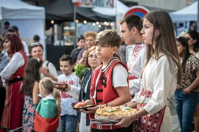Десетото издание на мултикултурния фестивал „Вяра, надежда, любов и мъдрост“ ще се състои между 11 и 13 септември 2025 г. в Прага
