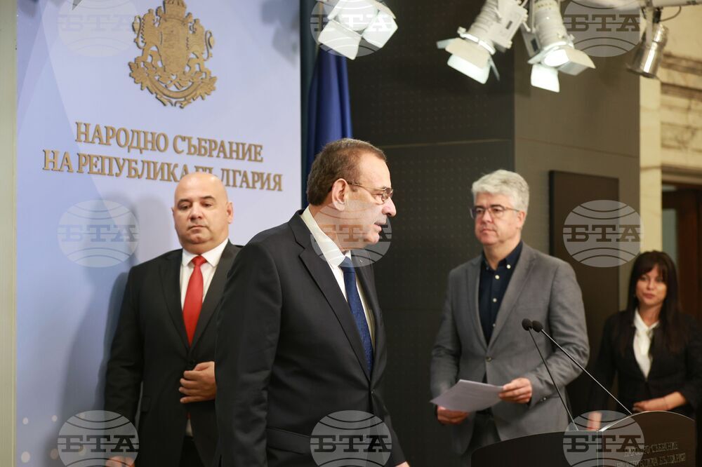 Депутати нечленуващи в политическа група - пресконференция