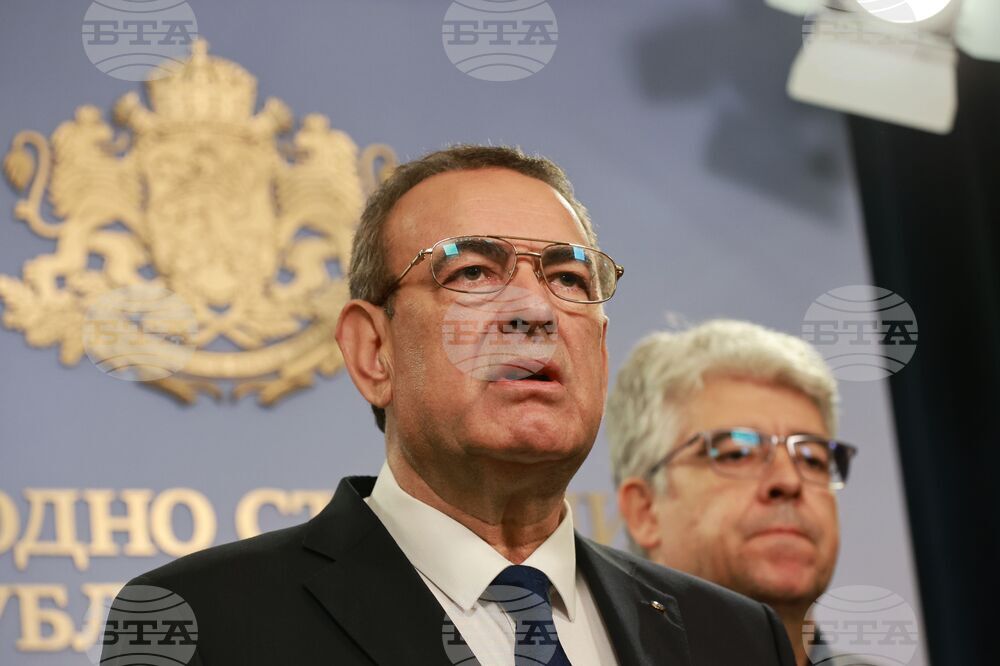 Депутати нечленуващи в политическа група - пресконференция - Джевдет Чакъров