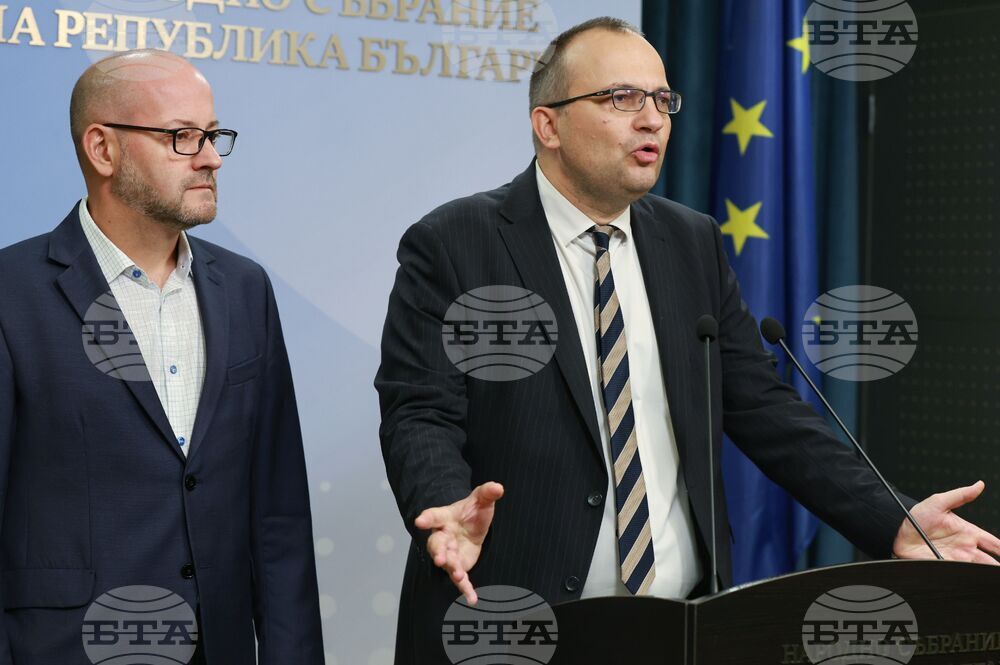 Народно събрание - Мартин Димитров - Радан Кънев - пресконференция