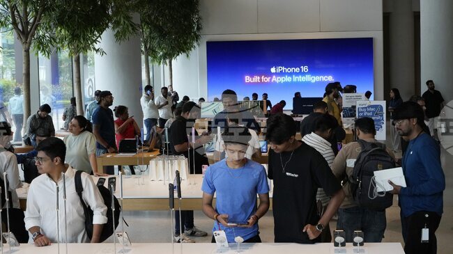 Индия отправи последно предупреждение към „Епъл“ във връзка с антитръстово разследване заради липса на съдействие