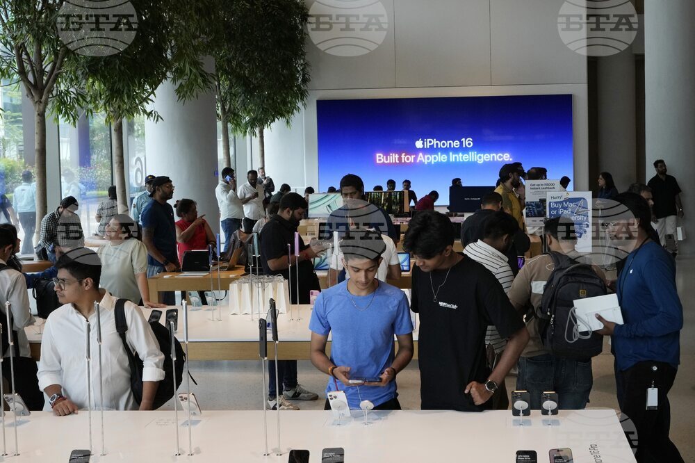 Индия отправи последно предупреждение към „Епъл“ във връзка с антитръстово разследване заради липса на съдействие