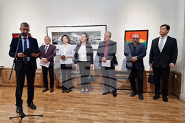 Велико Търново - „България и Китай" - изложба