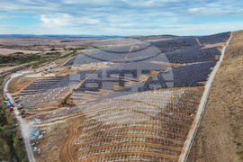 Село Черни връх - фотоволтаична централа - изграждане