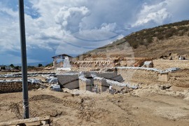 Петрич - Хераклея Синтика - мраморна статуя