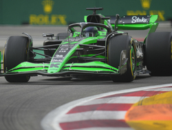 Singapore F1 GP Auto Racing