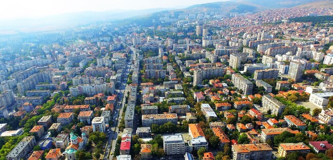Община Стара Загора: Временно се преустановява движението по отсечка от централен булевард в Стара Загора