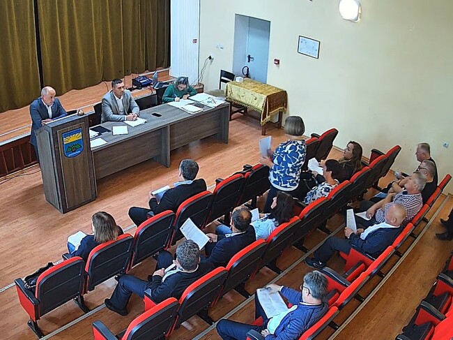 Общинските съветници в Черноочене гласуваха предсрочното освобождаване на заместник-председателя на Общинския съвет