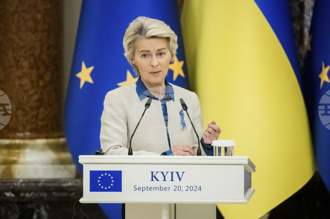 Фон дер Лайен пристигна в Украйна за четвъртата годишнина от началото на руската офанзива