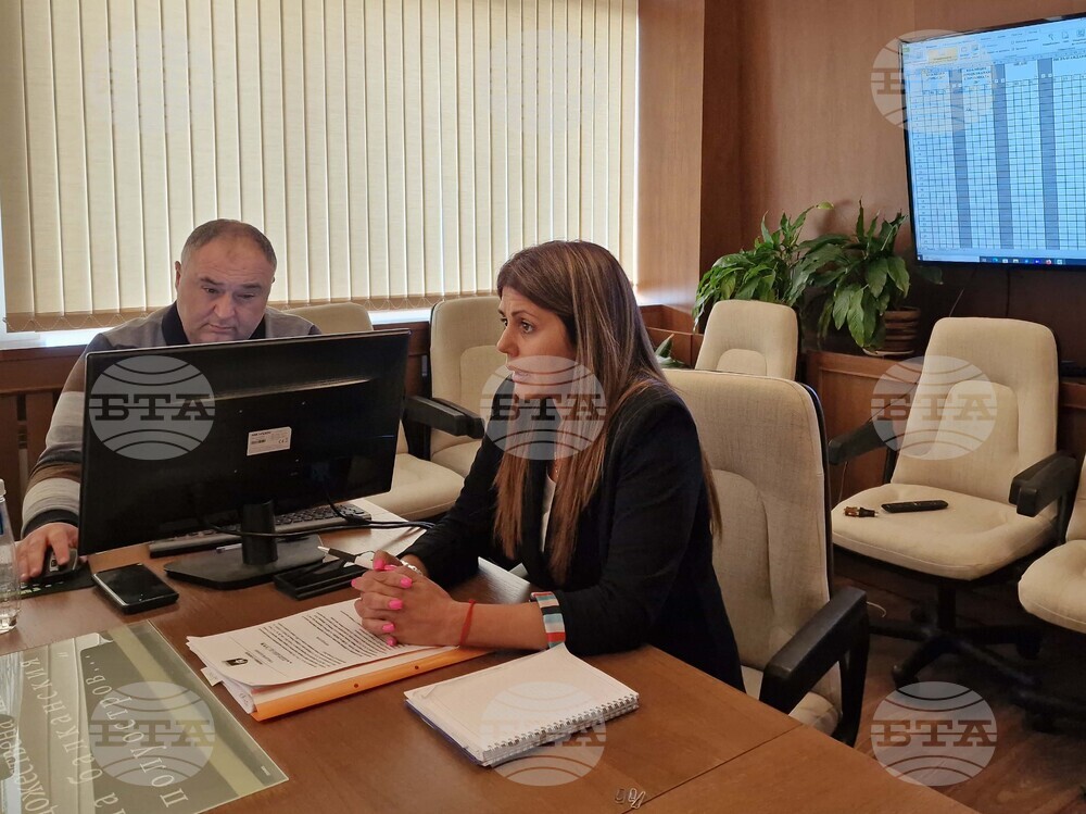 Самоков - консултации - комисии