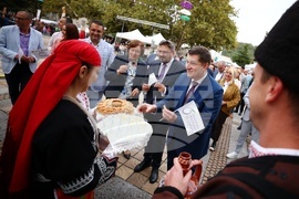 Троян - Български фестивал на сливата