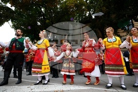 Троян - Български фестивал на сливата