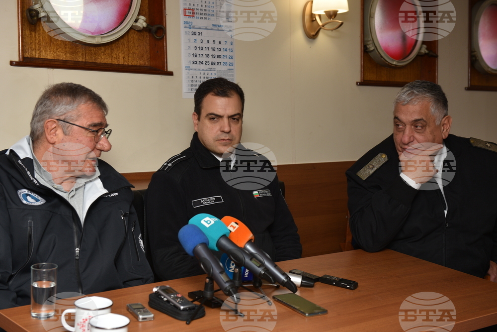 Варна - антарктици - отпътуване - пресконференция 