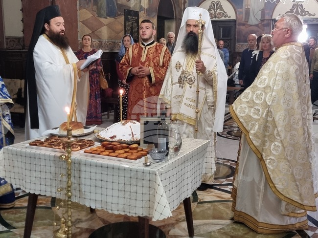 Видин - панихида - Видински митрополит Дометиан