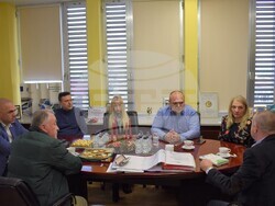 Работна среща в Община Видин със зам.-министър Петър Димитров за минералните извори