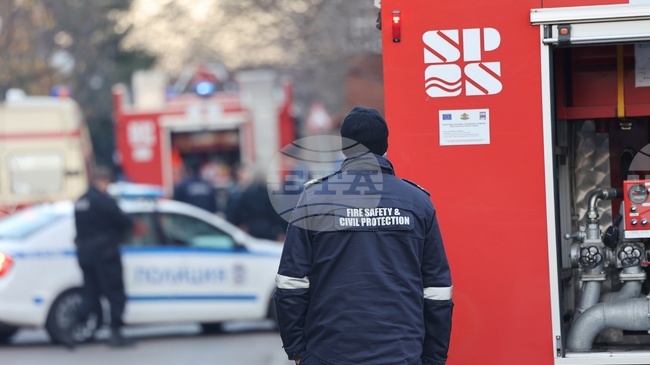 Общо 62 пожара са потушени с в страната за изминалото денонощие, един човек е загинал