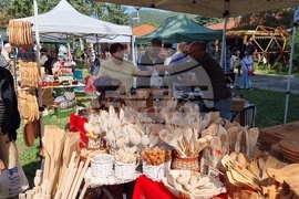 Село Орешак - Български фестивал на сливата