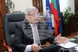 Аню Ангелов, военен деец и политик