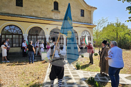 Червена вода - Комитски събор - възстановки