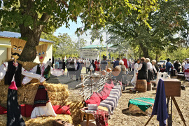 Червена вода - Комитски събор - възстановки