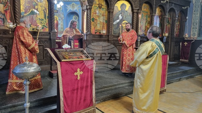 Търговище - неделна служба - отец Бисер Христов