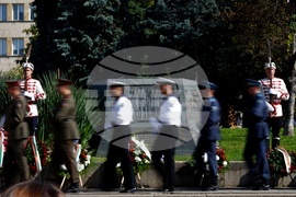 Ден на независимостта на България - паметник