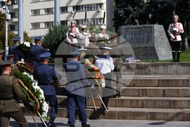 Ден на независимостта на България - паметник