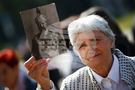 Ден на независимостта на България - паметник