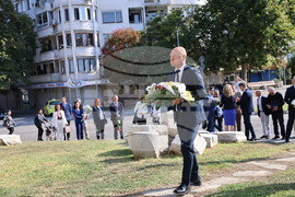 Пловдив - Полагане на венци и цветя