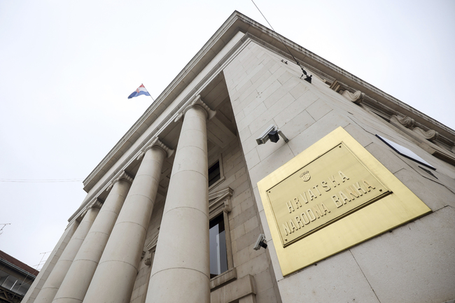 Въвеждането на еврото в Хърватия няма голямо влияние върху инфлацията, според управителя на националната банка